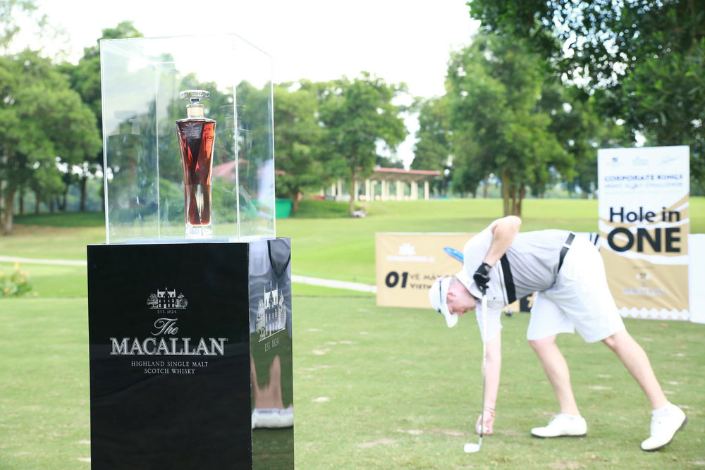 Corporate Kings Night Golf Challenge (12-08-2017) (20)